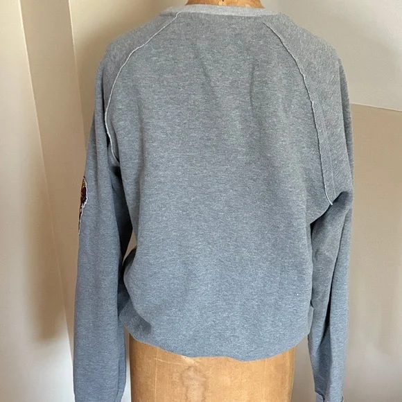 Wizarding World Gryffindor Gray Sweater L - Picture 8 of 8